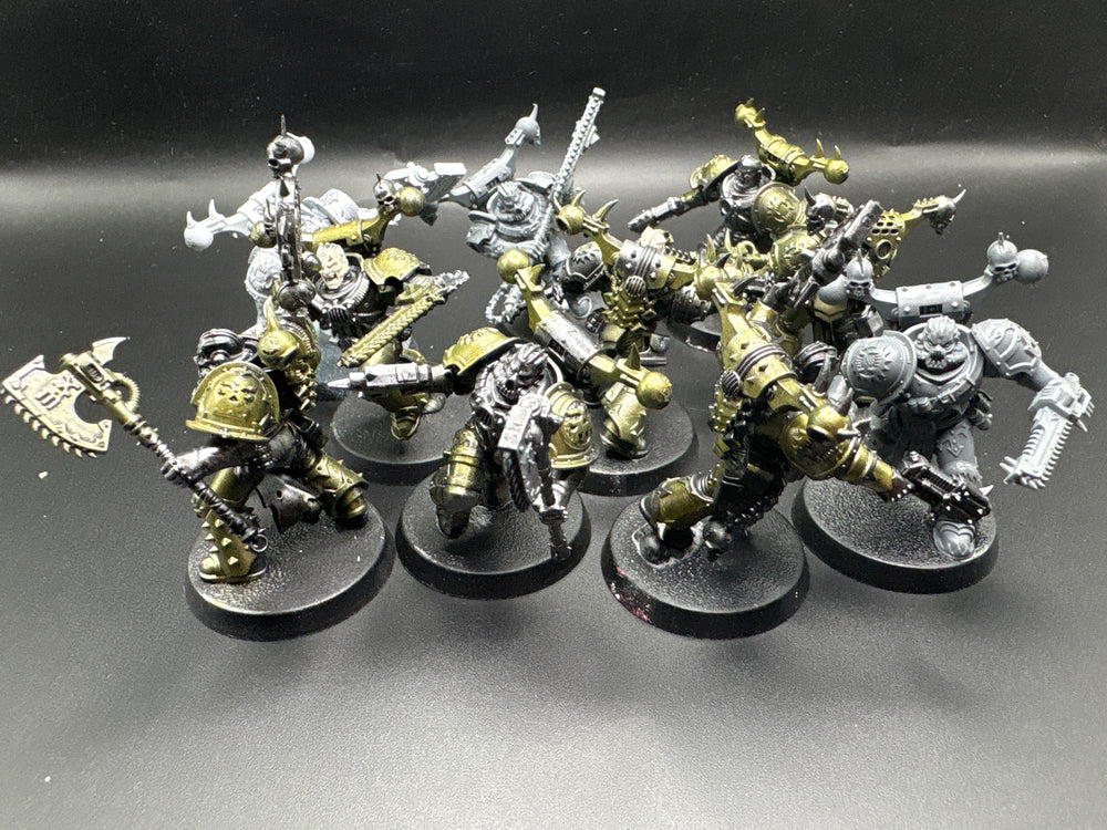 UM 1152 World Eaters Khorne Berserkers
