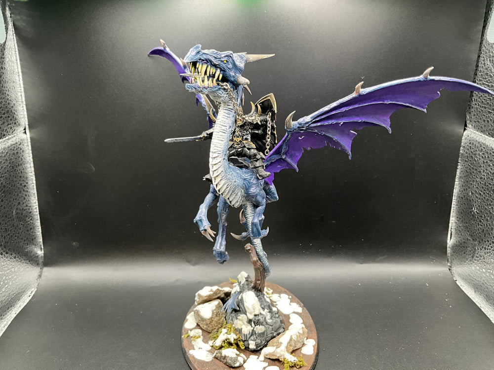 UM 2617 Slaves To Darkness chaos lord on chimera