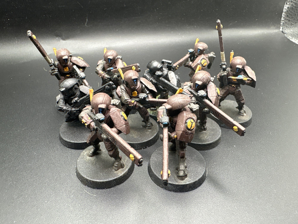 UM 1351 T'au Empire Fire Warriors