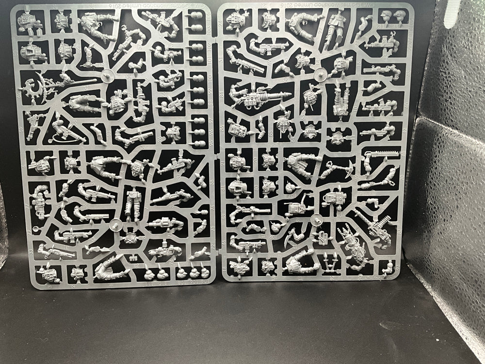 UM 2358 Genestealer Cults Neophyte Hybrids