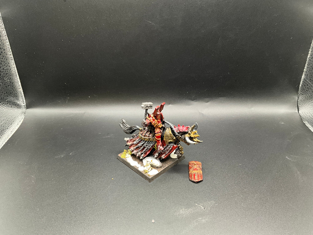 UM 2615 Slaves To Darkness chaos lord on juggernaut pewter