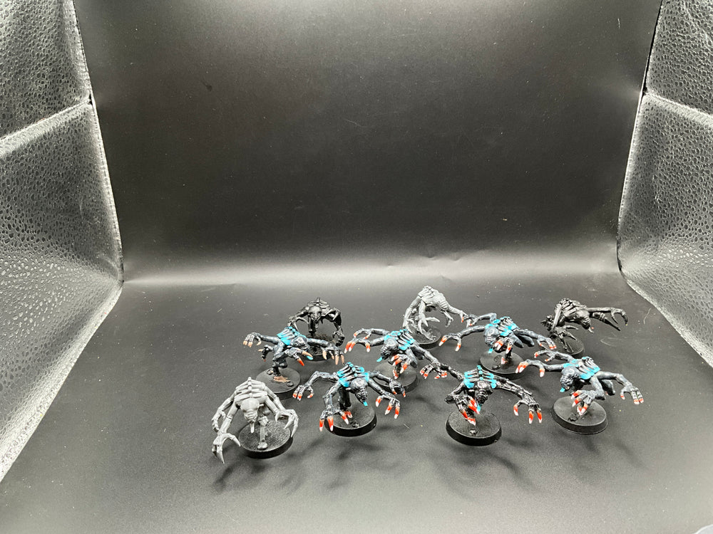 UM 2469 Tyranids Genestealers