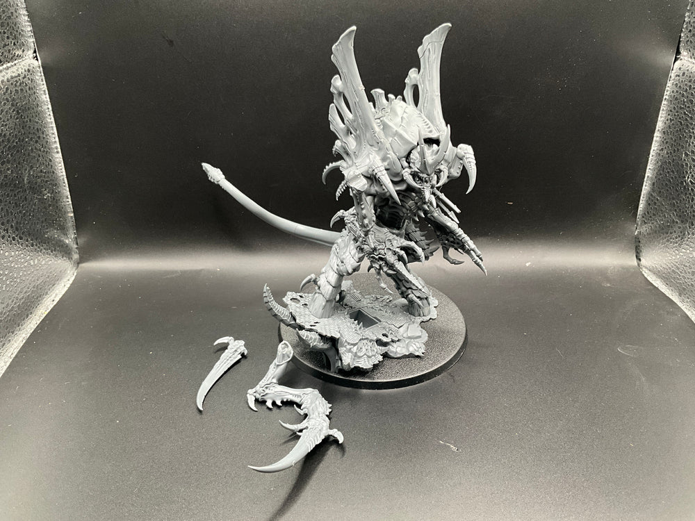 UM 2473 Tyranids Norn Emissary