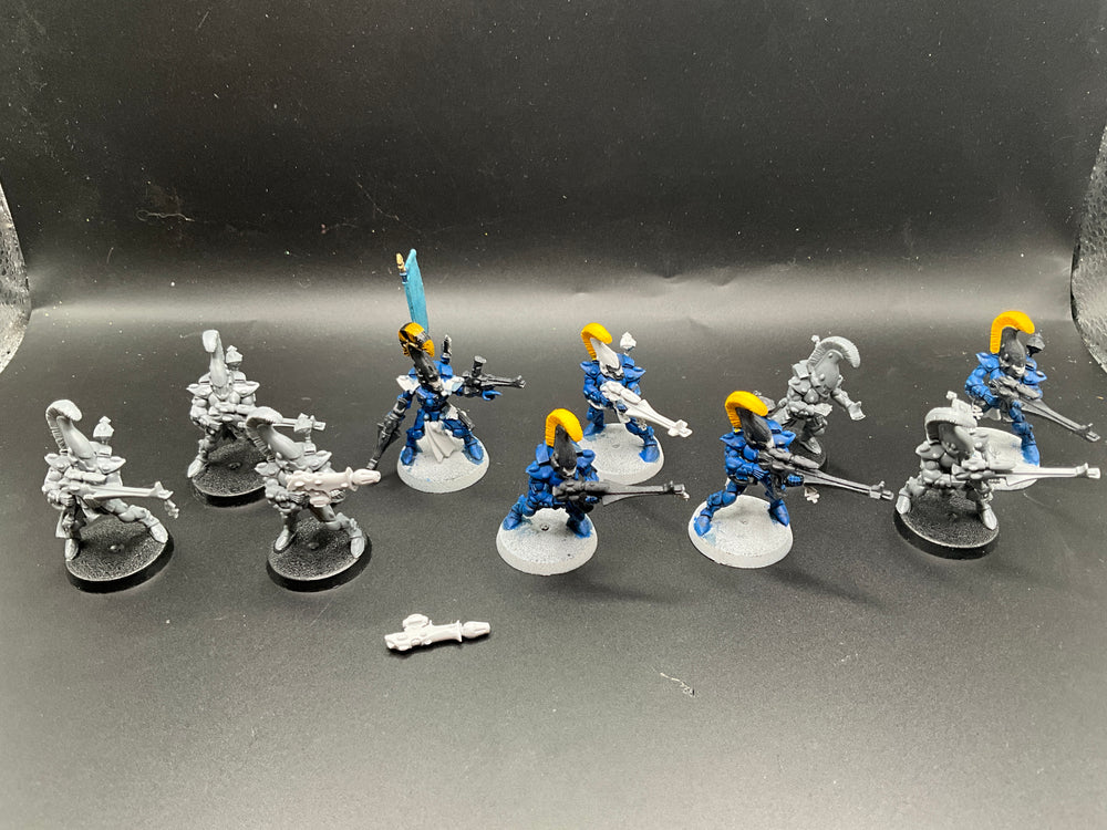 UM 2883 Aeldari Dire Avengers