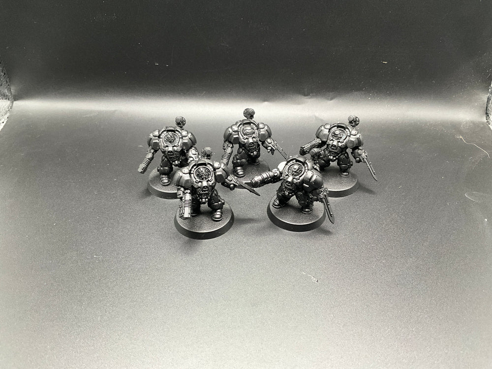 UM 2380 Leagues Of Votann Einhyr Hearthguard