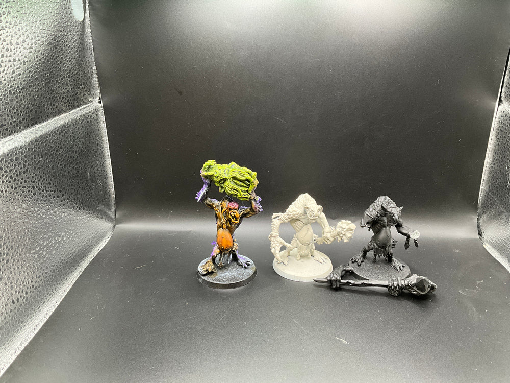 UM 2661 Gloomspite Gitz Rockgut Troggoths