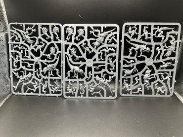 UM 2624 Tyranids Termagants