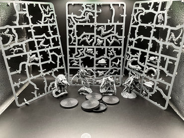 UM 3148 Tyranids raveners