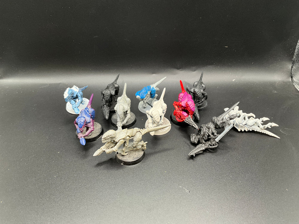 UM 2421 Tyranids Termagants