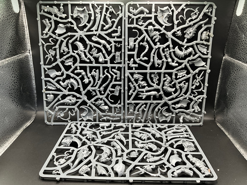 UM 2626 Tyranids Hive Guard