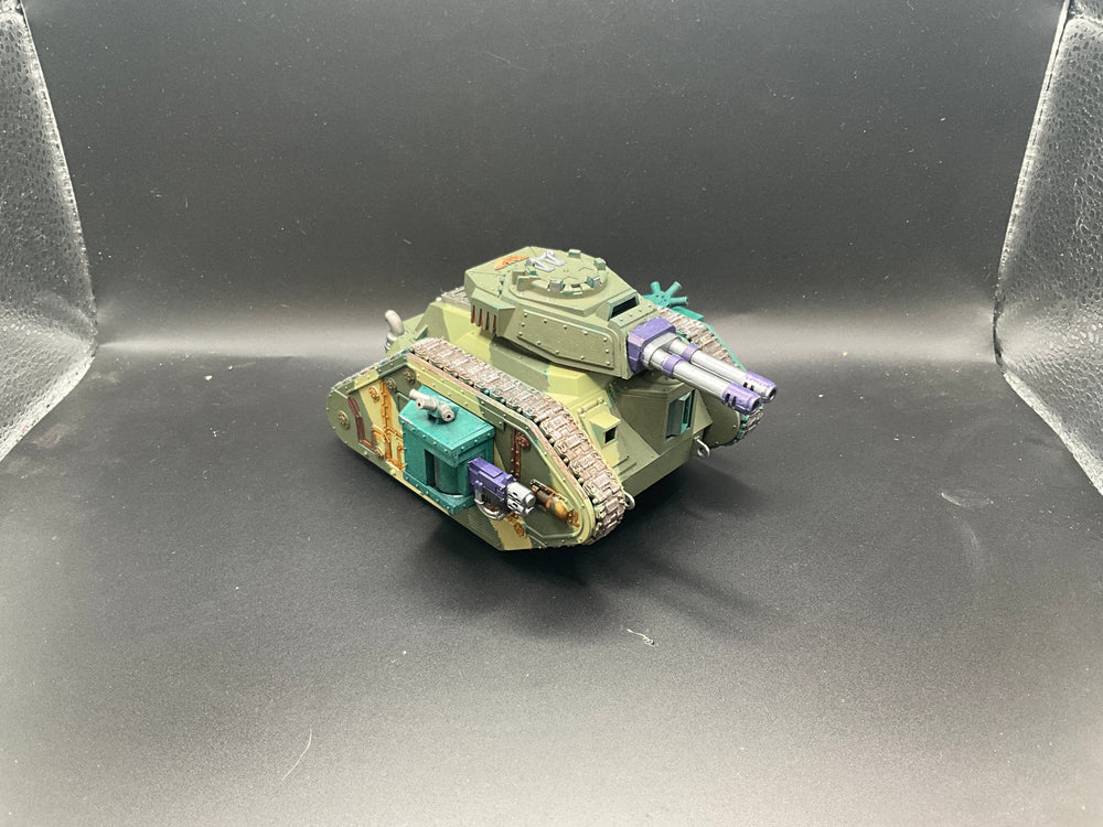 UM 2302 Astra Militarum Leman Russ Battle Tank