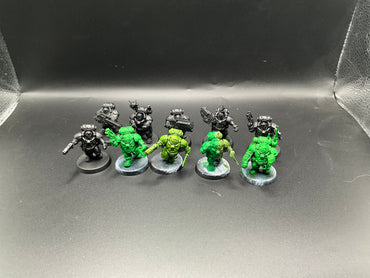 UM 2385 Leagues Of Votann Hearthkyn Warriors