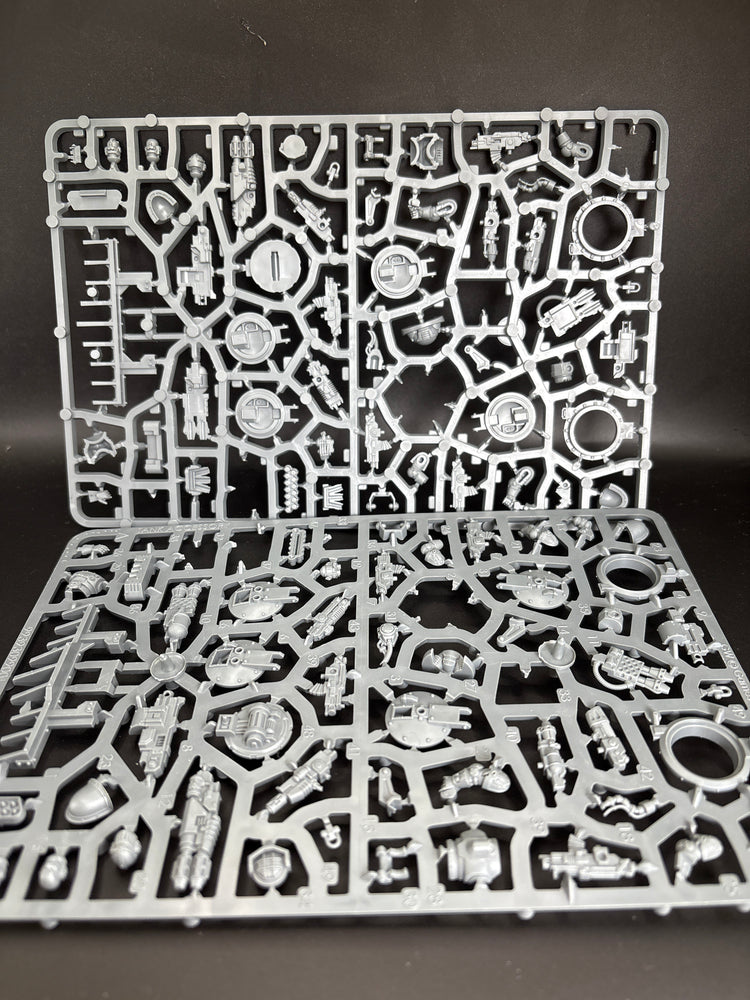 UM 1647 Space Marines marine vehicle parts