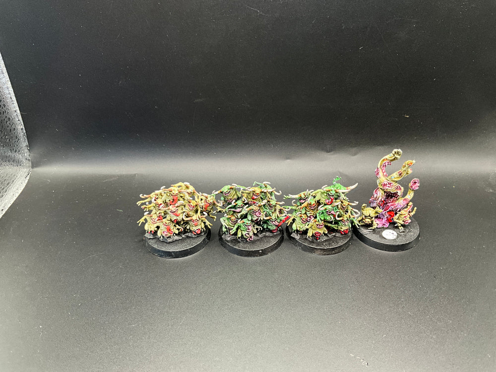 UM 2583 Maggotkin Of Nurgle Nurglings