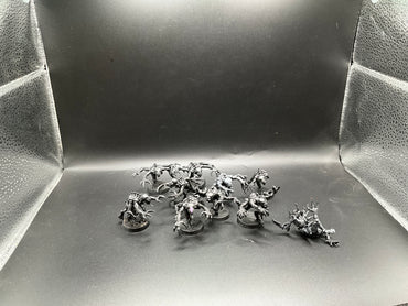 UM 2457 Tyranids Genestealers