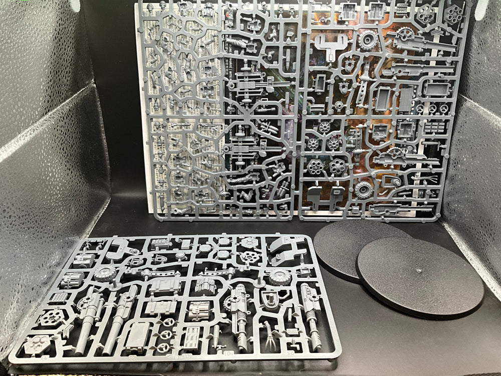 UM 2303 Astra Militarum Cadian Heavy Weapons Squad