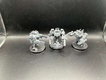 UM 3136 T'au Empire Crisis Battlesuits