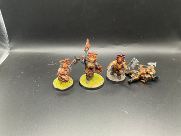 UM 2723 Slaves To Darkness Chaos Chosen