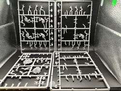 UM 2844 Tyranids Genestealers