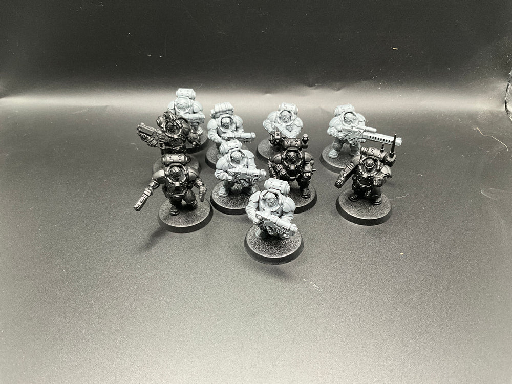 UM 2386 Leagues Of Votann Hearthkyn Warriors