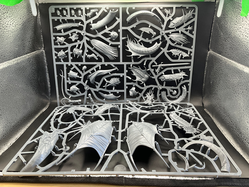 UM 2807 Hedonites Of Slaanesh fulgrim