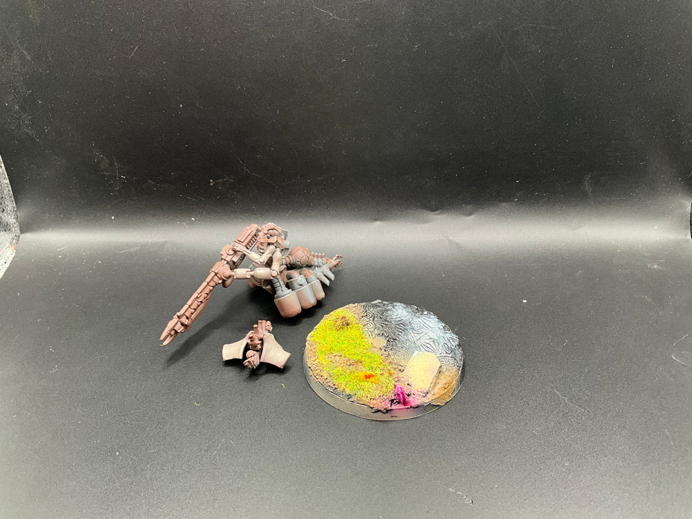 UM 3103 Necrons Lokhusts Heavy Destroyer