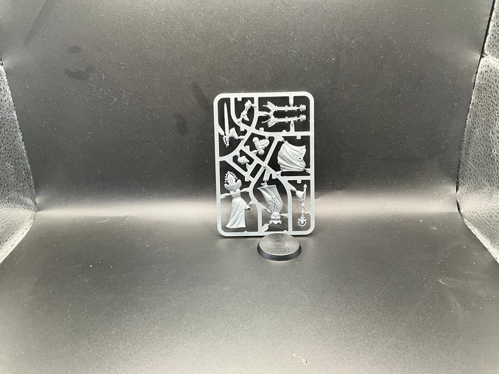 UM 2760 Adepta Sororitas Canoness