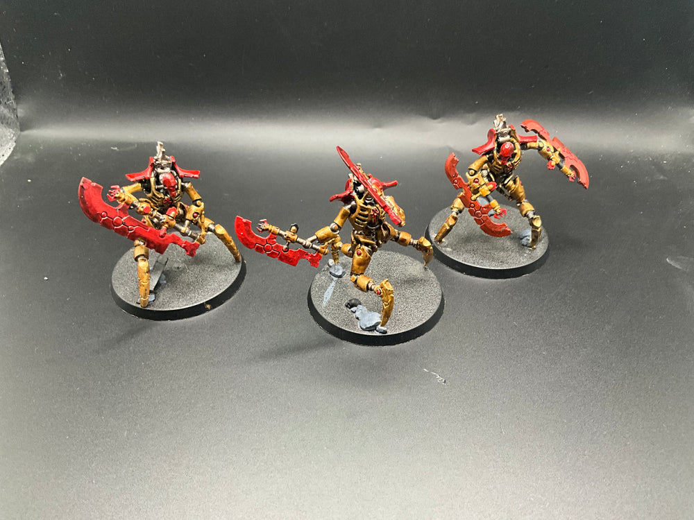 UM 2326 Necrons Skorpekh Destroyers