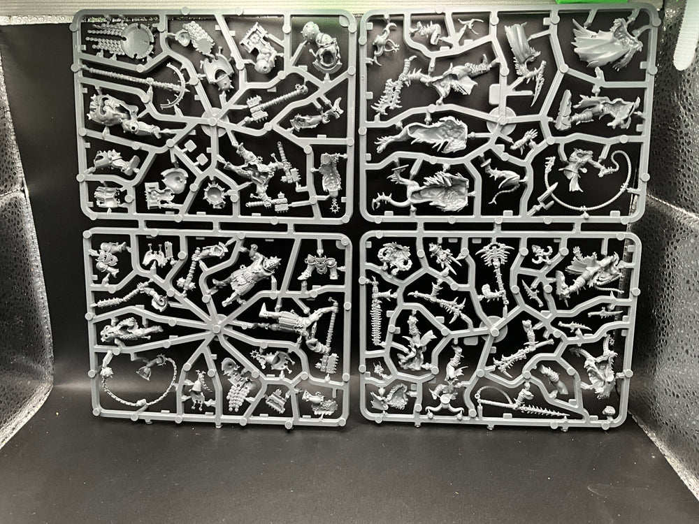 UM 2747 Chaos warcry misc