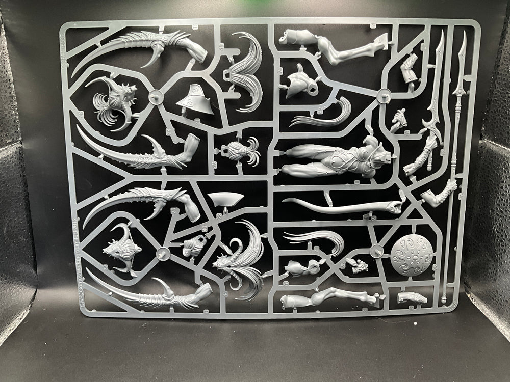 UM 2564 Hedonites Of Slaanesh Keeper Of Secrets