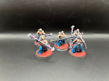 UM 586 Adeptus Mechanicus Electro-Priests