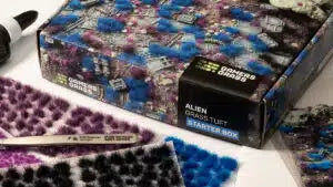 Alien Grass Tuft Starter Box