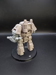 UM 672 Adeptus Astartes Contemptor Dreadnought