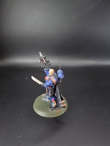 UM 1029 Space Marines Lieutenant with Combi Weapon