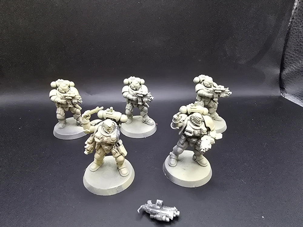 UM 786 Space Marines Primaris Infiltrators