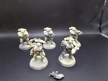 UM 786 Space Marines Primaris Infiltrators