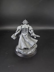 UM 722 Space Marines Captain In Terminator Armour