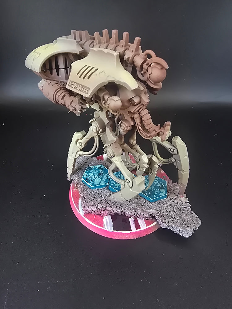 UM 1737 Necrons Canoptek Doomstalker
