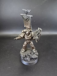 UM 1036 Space Marines Lieutenant