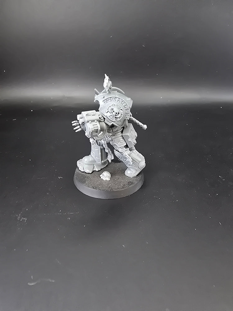 UM 714 Space Marines Librarian In Terminator Armour