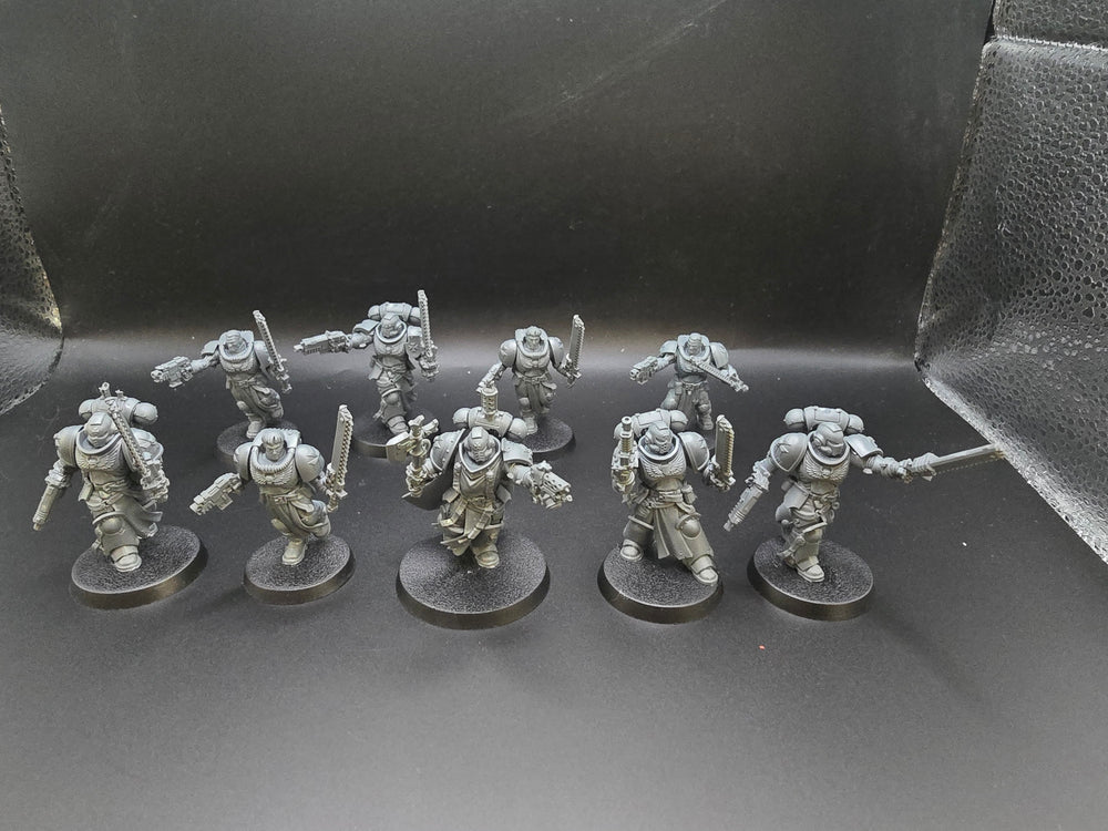 UM 869 Space Marines Assault Intercessors