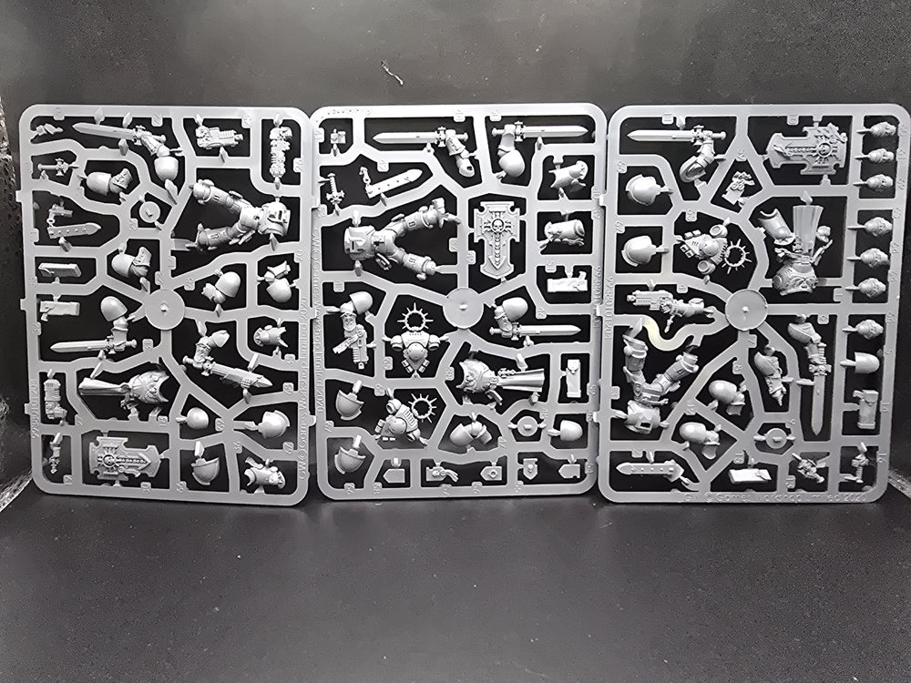 UM 1636 Space Marines Bladeguard Veterans