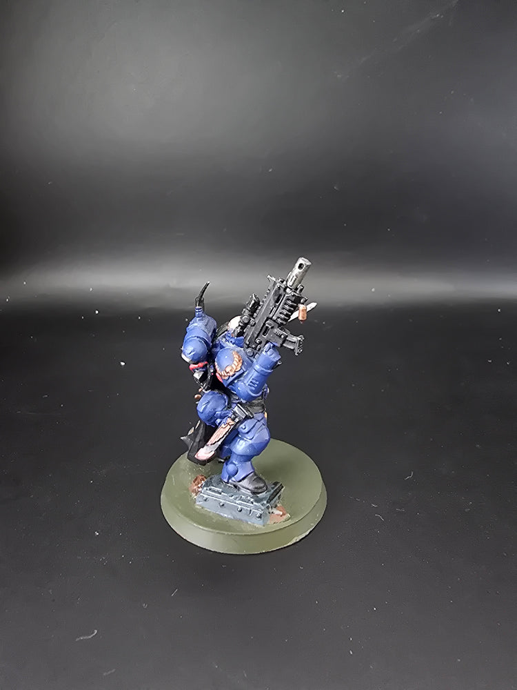 UM 1029 Space Marines Lieutenant with Combi Weapon