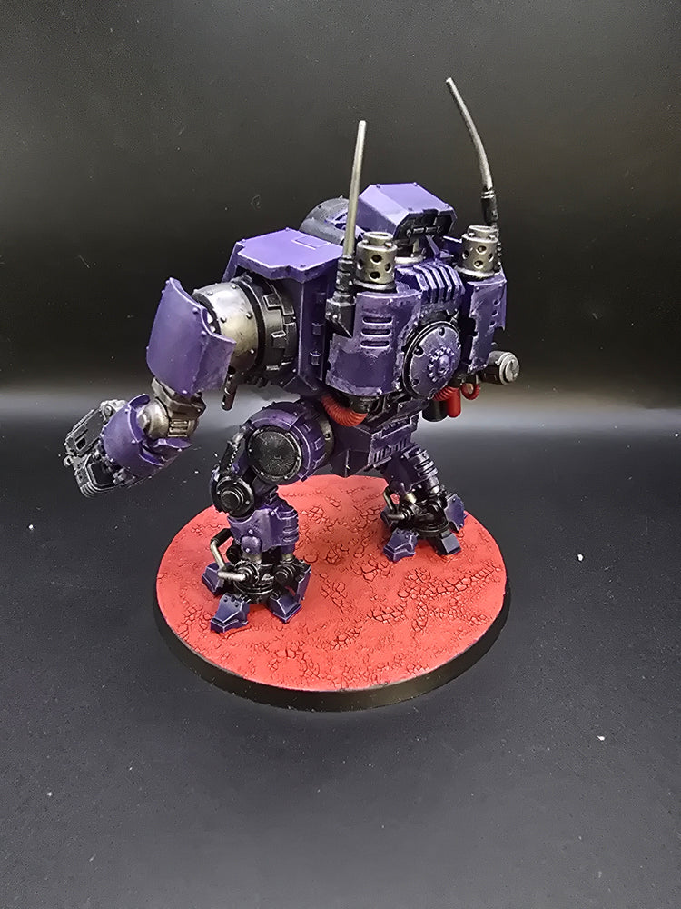 UM 668 Space Marines Primaris Invictor Tactical Warsuit