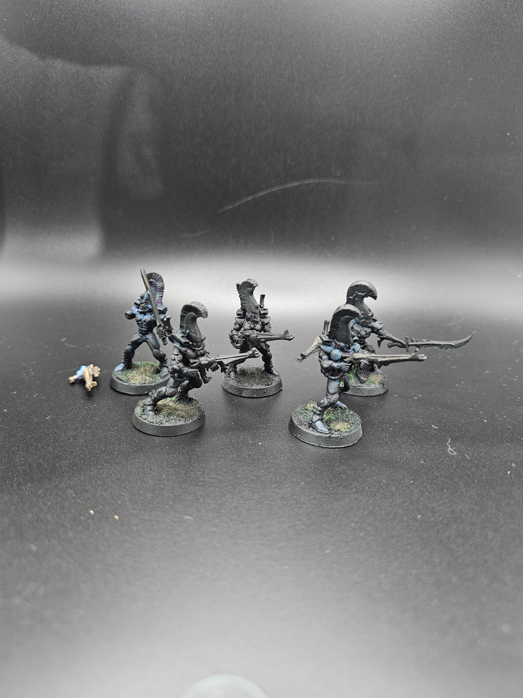 UM 120 Aeldari Dire Avengers