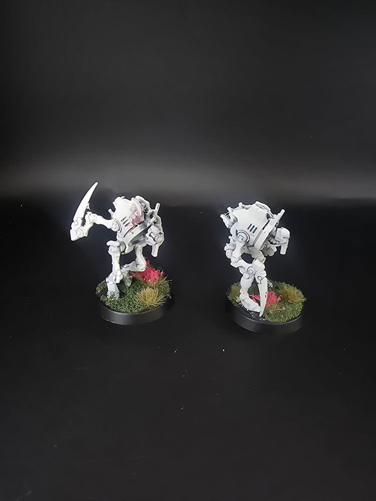 UM 1832 Necrons cryphtothrulls