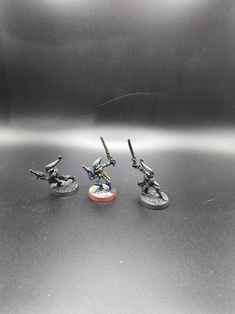 UM 168 Aeldari Striking Scorpions - Pewter