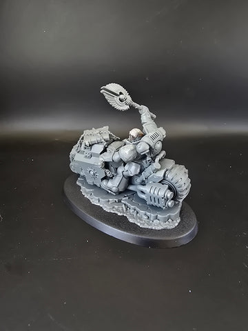 UM 1010 Space Marines Primaris Chaplain On Bike