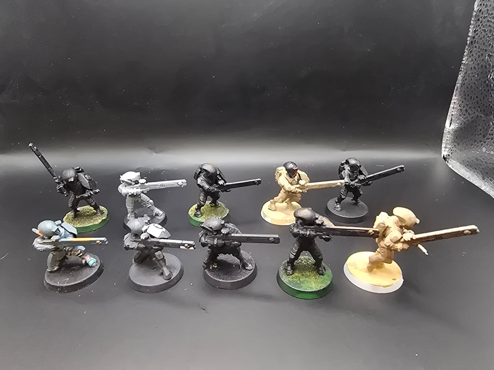 UM 1330 T'au Empire Fire Warriors