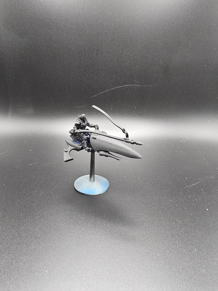 UM 129 Aeldari autarch skyrunner